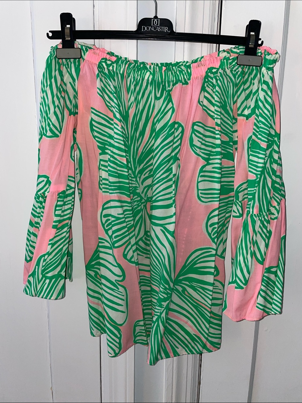 Lilly Off-Shoulder Top